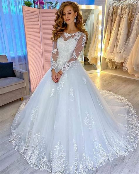 Princess Lace Long Sleeve Wedding Dresselegant White Bridal Gown With
