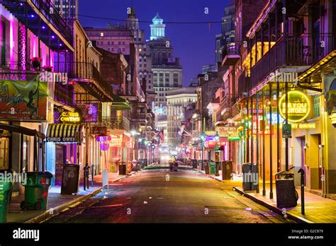 Bourbon Street New Orleans Louisiana Usa In Der Nacht