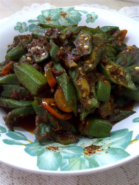 For more information and source, see on this link : i can cook.: Kacang Bendi Masak Sambal (with Udang Kering)