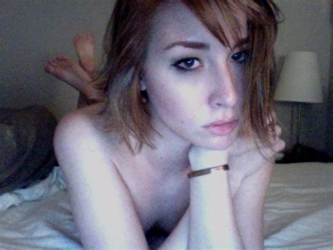 Allison Scagliotti Nude Leaked Explicit Collection 2020 18 Photos