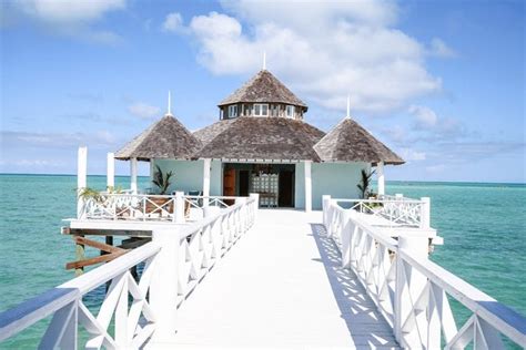 Private Island Resort Honeymoons The Plunge
