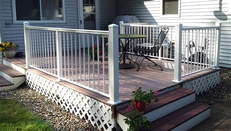 Round Baluster Deck Railing Systems By Solutions Aluminum