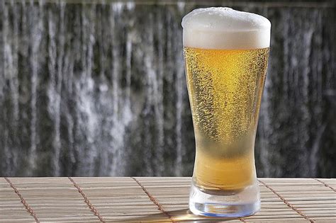 How and Why Beer is Carbonated