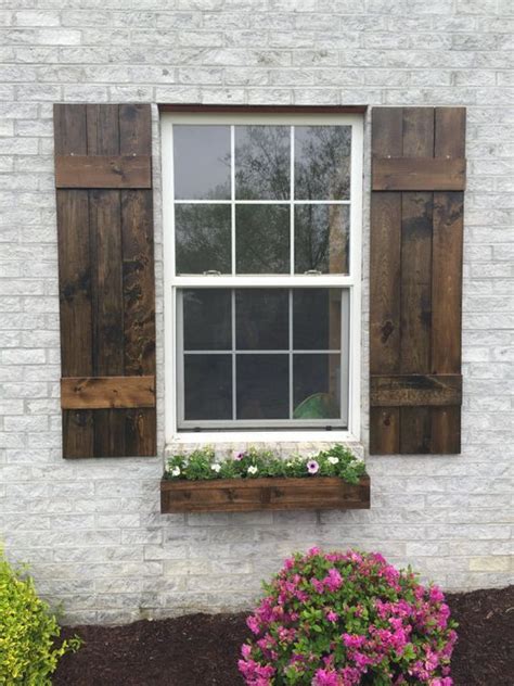 If you have seen a couple of my other instructables, you will have noticed that i love obscure materials such as pallet wood, concrete and metal. The 25+ best Pallet shutters ideas on Pinterest | Diy shutters, DIY exterior wood shutters and ...