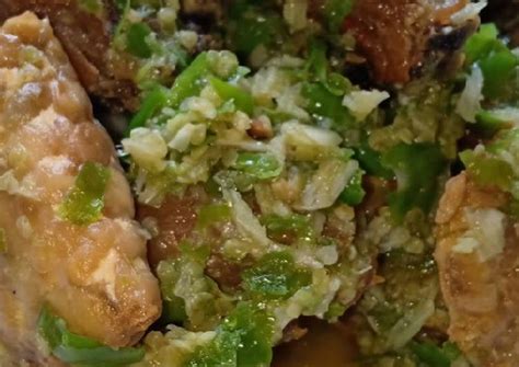 Resep sambal ayam geprek menjadi salah satu menu yang paling digemari masyarakat. Sambal Ijo Seray : Cara Cepat Membuat Ayam Tahu Sambel ...