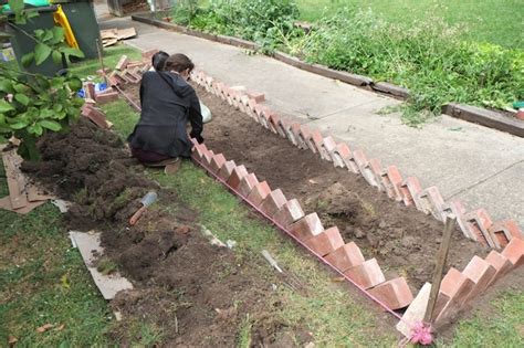 10 Solid Garden Edging Ideas With Bricks Garden Lovers Club