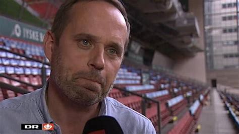 ^ 26 spillere klar til em for danmark 26 players ready for the european championship for denmark. Carsten V. Jensen fyret i FCK | Superliga | DR