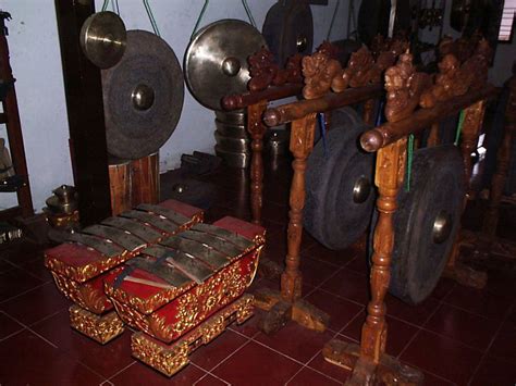 Balinese Gongmaking