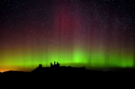 Northern Lights Northumberland Lit Up By Stunning Aurora Borealis