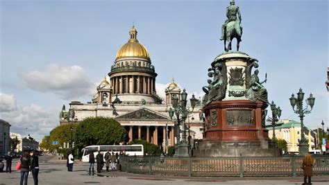 Zoom St Isaacs Cathedral In White Nights St Petersburg Russia