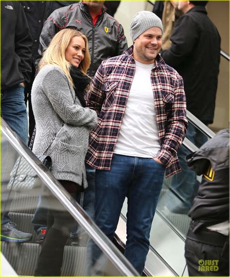hilary duff sex is definitely different photo 2777126 hilary duff mike comrie photos