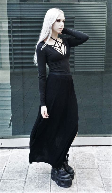 33 Bewitching Goth Outfit Ideas Goth Outfit Ideas Fashion Goth Outfits
