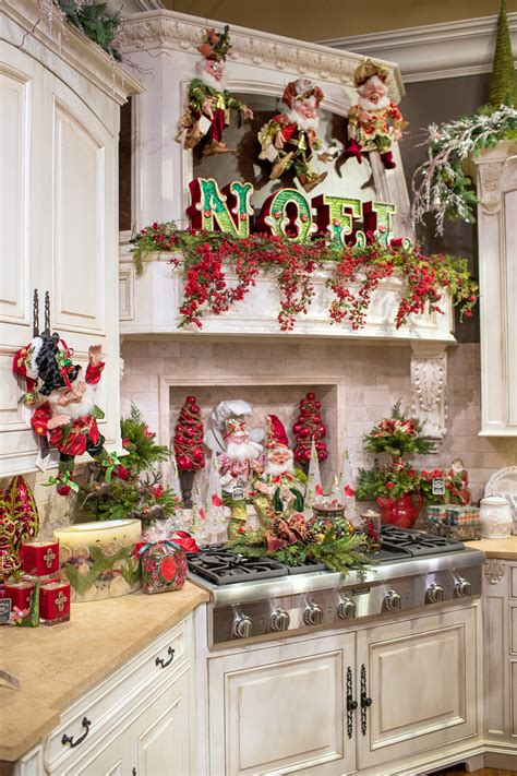 Home is where the heart is, but home décor is how the heart is revealed. Christmas Home Decor - LINLY DESIGNS