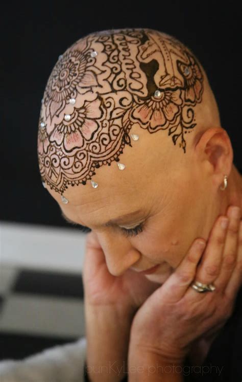 Crowns Of Courage Uses Henna Tattoos To Help Cancer Patients Heal