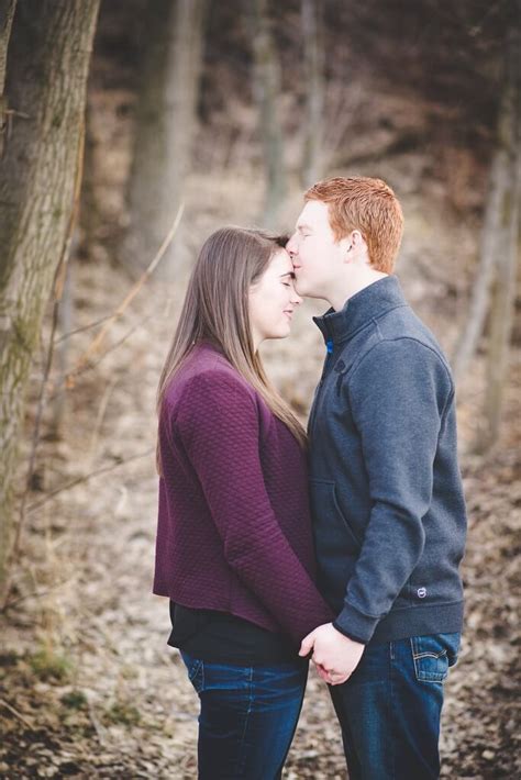 Top 10 Couples Photography Poses Pretty Presets For Lightroom