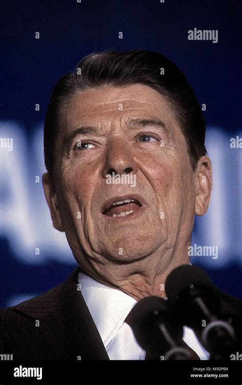 Ronald Reagan Portrait Hi Res Stock Photography And Images Alamy