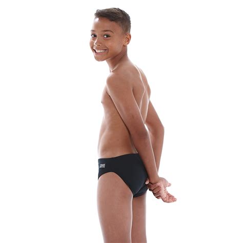 Фото мальчика 13 лет в плавках