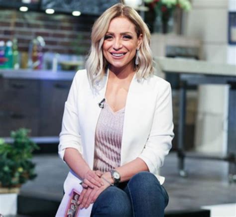 منع خمس مذيعات مصريات من الظهور من بينهن ريم… بالفيديو.. ريم البارودي توجه رسالة لطليقها بفستان زفاف | نجوم الفن | الموجز