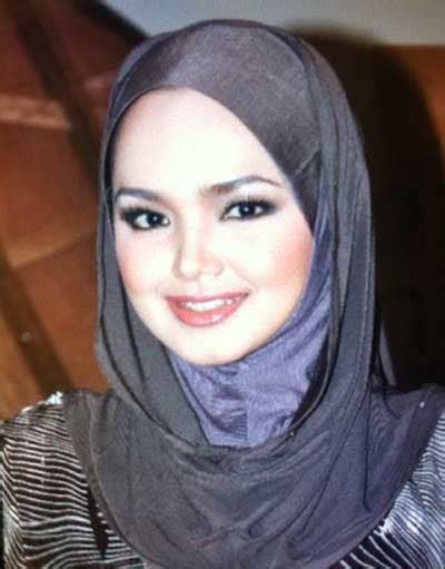 Cikgu Paling Sempoi Koleksi Gambar Datuk Siti Nurhaliza Bertudung Litup