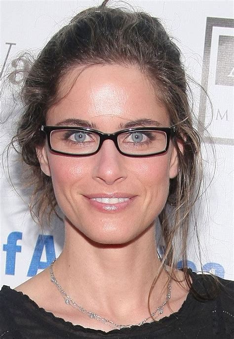 21 Celebrities Who Prove Glasses Make Women Look Super Hot Grey Hair And Glasses Celebrity