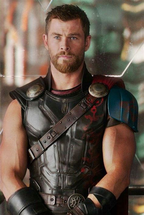 Top 5 Hottest Male Movie Superheroes In The Avenger Endgame Хемсворт