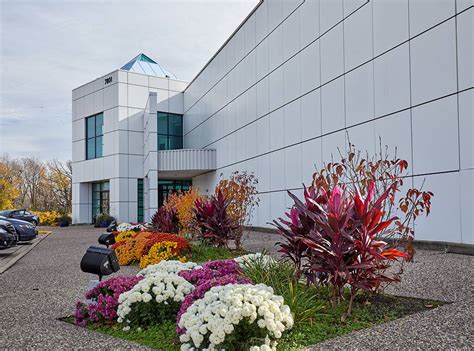 Fans have been streaming to the mod, boxy white mansion ever since. Paisley Park Is Still Spilling Secrets a Year After Prince ...