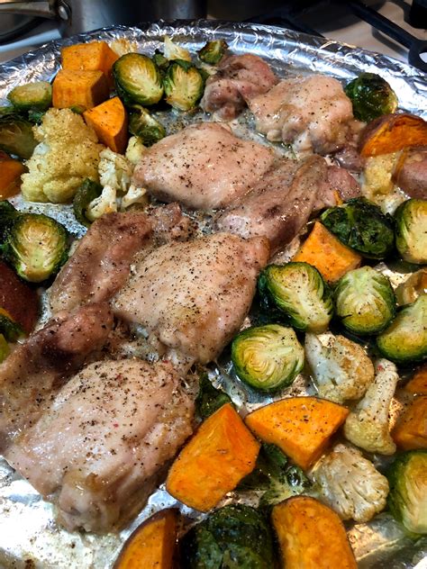 One Pan Oven Roasted Chicken And Veggies Brussels Sprouts Cauliflower