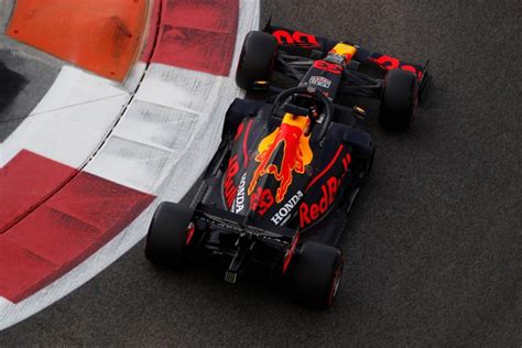 Red bull has unveiled the rb16b which is its 2021 challenger featuring the new honda power unit in the last year of the japanese automotive major's association with f1. レッドブルF1、2021年型マシンを『RB16B』と命名も、前年型からの大きな変更を計画 | F1 ...
