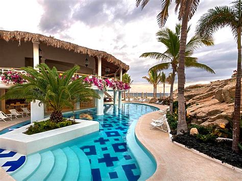 Cactus inn hotel is situated in las veredas. Top 20 Small Luxury Hotels in San José del Cabo