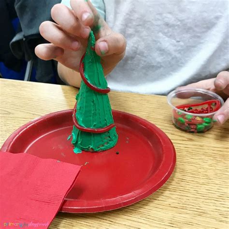 making christmas tree cones in the classroom primary playground how to make christmas tree
