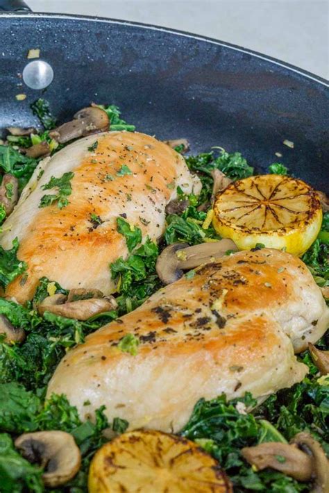 In this feature, emma shares three low carb recipes from her new these recipes are perfect for type 1 and type 2 diabetes, to show you how you can eat with easy, quick recipes that are healthy for all the family. 12 Healthy Diabetic Chicken Recipes | Diabetic chicken recipes, Chicken recipes, Healthy low ...