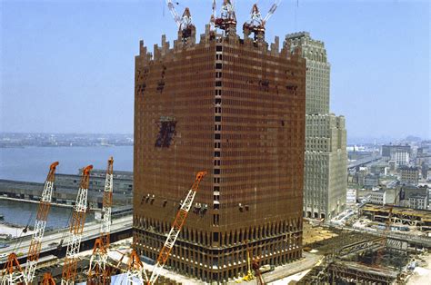 Wtc Under Construction The New World Trade Center Is Shown Flickr