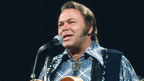 Hee Haw Star Roy Clark Dies At The Age Of 85 But His Legacy Lives On