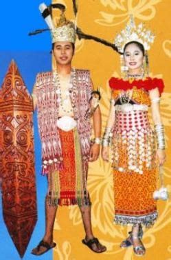 Pakaian tradisional suku kaum di malaysia. JENIS PAKAIAN KAUM DI MALAYSIA: PAKAIAN MASYARAKAT ETNIK ...