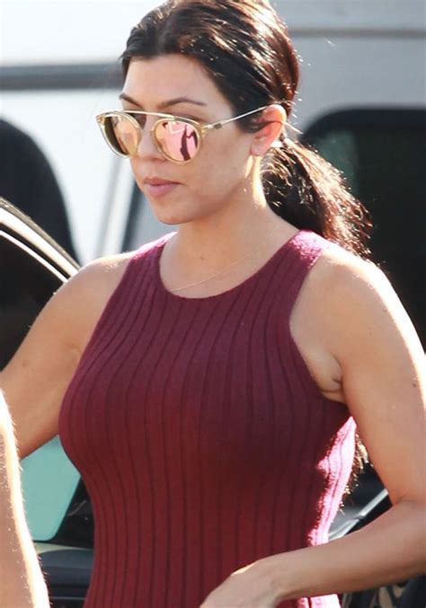 Kourtney Kardashian In Tight Knitted Dress And Camel Brown Sandals