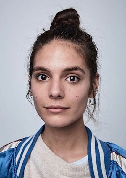Caitlin Stasey Photo On Mycast Fan Casting Your Favorite Stories