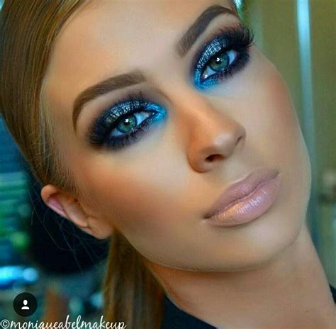 Idea By Princess♤ Peach On Beatsssss And Absolute Looks Blue Glitter Eye Makeup Dark Eye Makeup