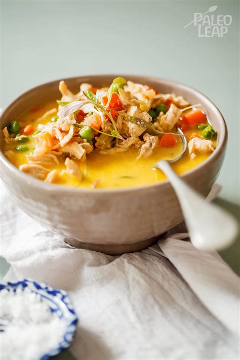 Chicken pot pie doesn't have to be a huge ordeal! Paleo Chicken Pot Pie Soup | Recipe | Chicken lunch ...