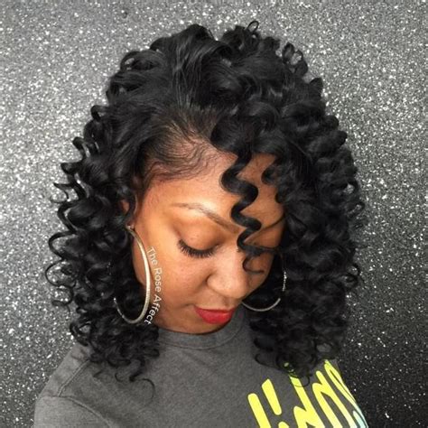 20 Stunning Ways To Rock A Sew In Bob Curly Weave Hairstyles Curly Hair Photos Curly Hair