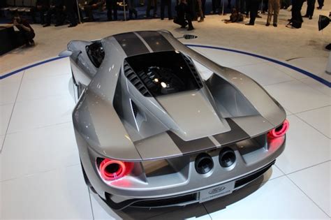 This Weeks Top Photos The 2015 Chicago Auto Show Edition