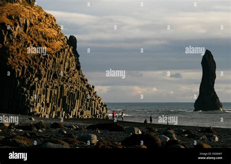 Basalt Formations And Sea Stack At Reynisfjara Iceland Stock Photo Alamy