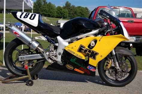 They've had a total of 93 wins at if you're looking for a powerful and reliable sports bike, suzuki motorcycles may be the brand for you. 5 modish 1st Gen SV650s - LWT RACER