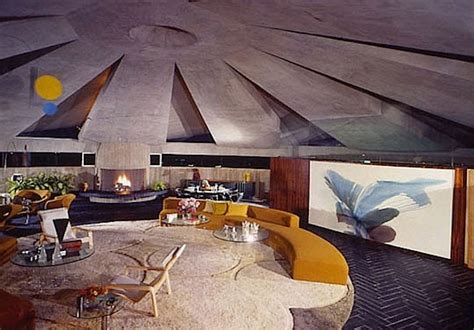 The James Bond House In Palm Springs As Seen In Diamonds Are Forever