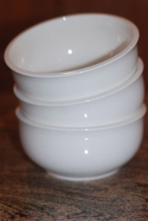 Mika dinner plates, set of 4. DIY Anthropologie Bowls - TGIF - This Grandma is Fun