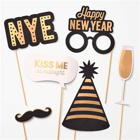 Nye Photo Props Eve Parties New Years Eve Party New Year S Eve Celebrations