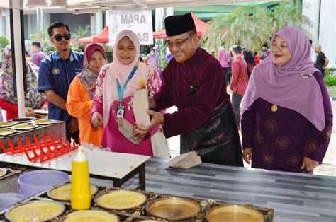 Sehubungan dengan itu, majlis membuka ruang untuk orang ramai menyalurkan sebarang masalah atau aduan yang melibatkan perkhidmatan majlis. MPSP bakal 'cerahkan' sekitar Bandar Perda sebagai lokasi ...