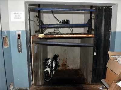 Bikewale recommends buying bikes from authorized tvs showroom in noida. 5 persons injured as lift plunges in two-wheeler showroom ...