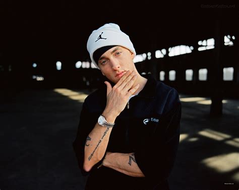 Eminem Photoshoot O9 Pinterest Artistas