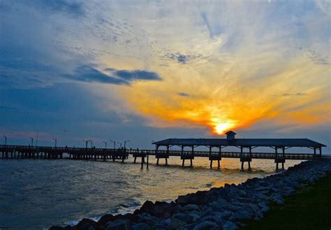 Sunset At The Pier St Simons Island Beautiful Islands Sunset