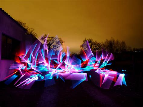 15 Spectacular Examples Of Light Stream Photography